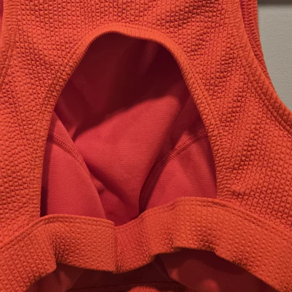 Nike Scarlet Textured Activewear Top - Picture 7 of 8